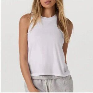 Vuori Energy Tank Top White Size Tag Missing